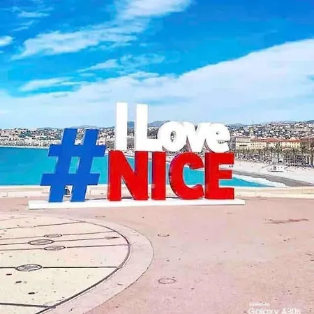 Superbe Pres De La Gare-clim-wifi-espace Dedie Au Travail 아파트