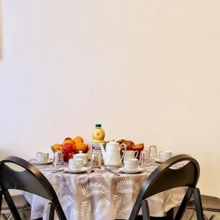 Superbe Pres De La Gare-clim-wifi-espace Dedie Au Travail * 니스